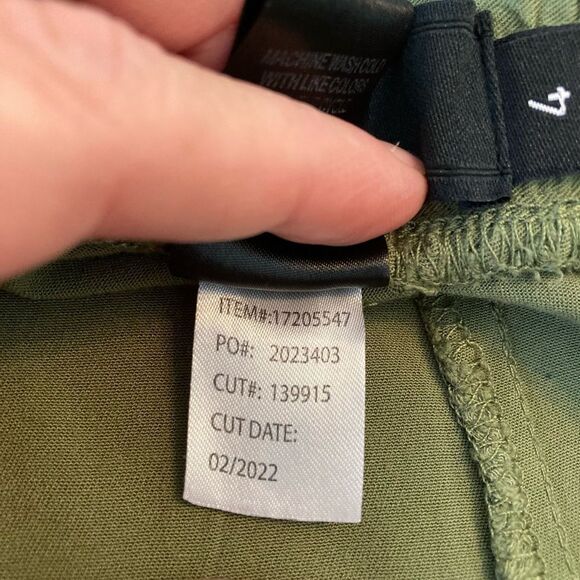 Torrid flowy pants w/ wide elastic drawstring waist and pockets EUC - Picture 7 of 8